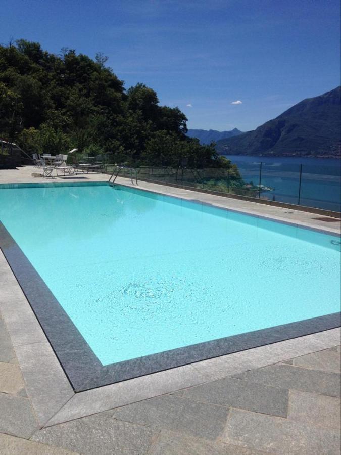 Magic Lake View With Beautiful Pool Area เบลลาโน ภายนอก รูปภาพ